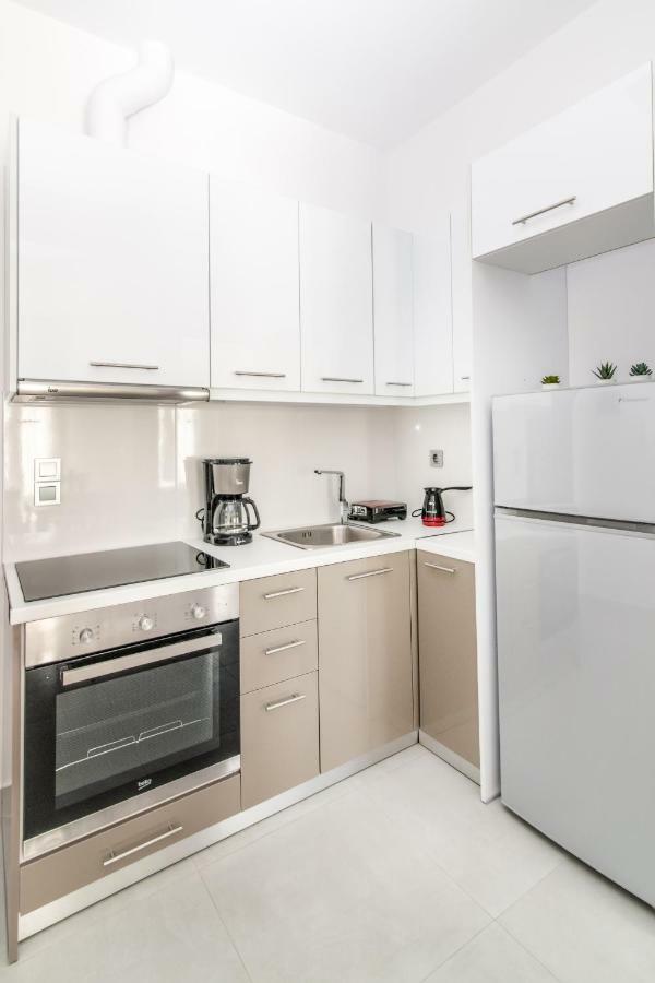 Lux 'N Comfort Apartments Тинос Екстериор снимка